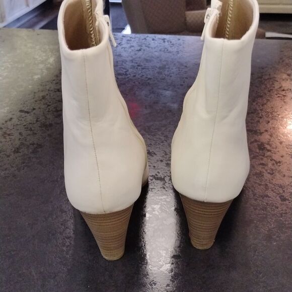 Apt 9 boots - Picture 4 of 5